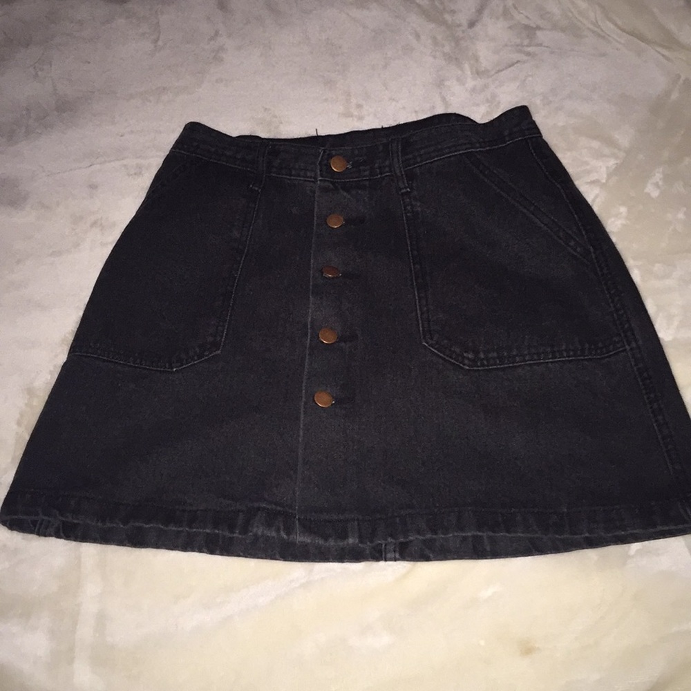 Adorable Black Denim Jean Skirt